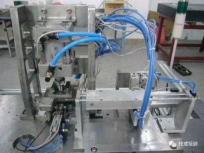 你真的懂非标自动化设备吗？从定义、核心到应用的全方位解析